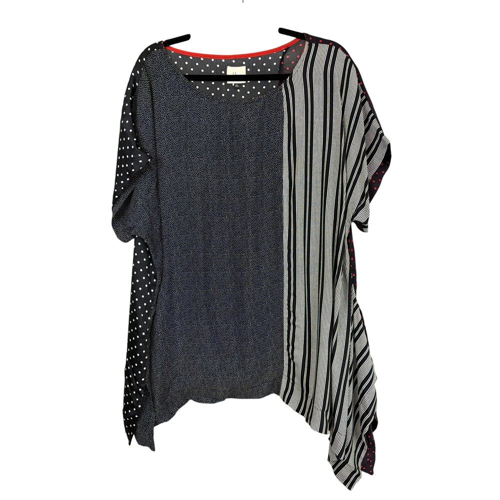 Kley Black Red and White Print Asymmetrical Loose Fit Top XL